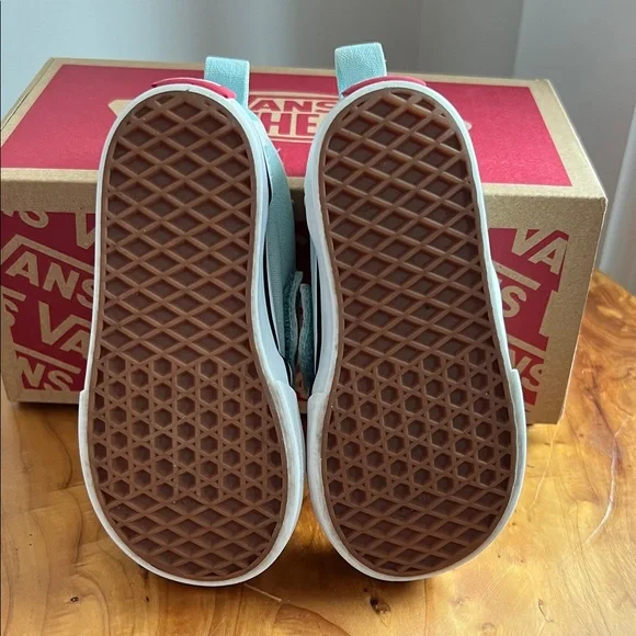 Vans Kids Classic SlipOn Blue Checker board - Picture 10 of 14